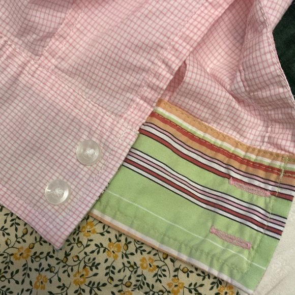 Old Navy women’s plus 2X gingham pink button down shirt ‘06 classic feminine - Picture 9 of 9